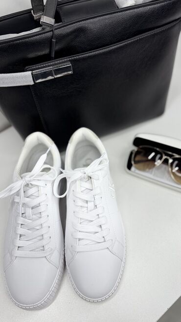 Women's Sneakers and athletic shoes: Женские подборки Кроссовки/кепки/очки/сумки 💯 оригинал из США В — 16