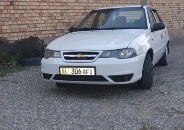 срочные авто: Daewoo Nexia: 2010 г., 1.5 л, Механика, Бензин, Седан