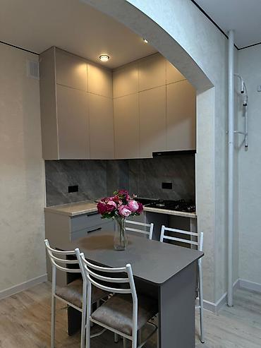 Продажа квартир: 1 комната, 45 м², 3 этаж — 10