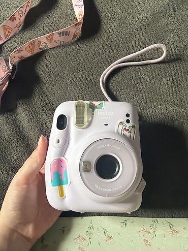 digital camera: Инстакс 
Почти новый возможен обмен — 2