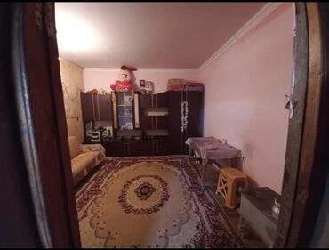 hövsanda kirayə evlər 2022: 2 otaqlı, 140 kv. m, Orta təmir