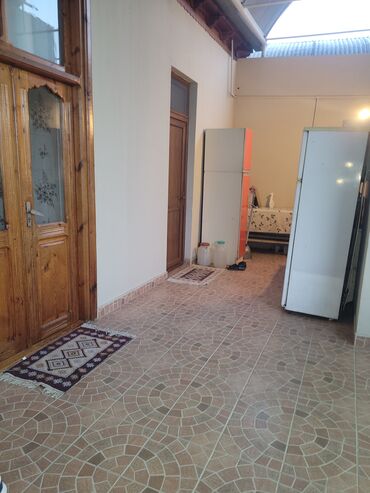 Həyət evləri və villaların satışı: 7 otaqlı, 250 kv. m, Orta təmir — 9