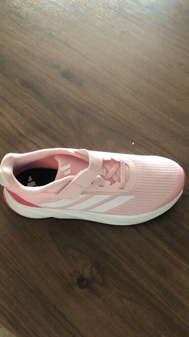 германия вещи: Кроссовкалар, 37, 37.5, 38, Adidas Originals, Жаңы, түсү - Кызгылт, Өзү алып кетүү, Акылуу жеткирүү