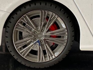 Avtomobil modelləri: 2019 il, 1:18, Dəmir, Ödənişli çatdırılma — 16