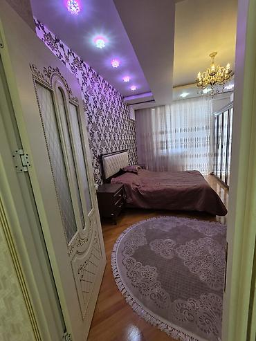 Сниму квартиру: 3 комнаты, 140 м² — 6