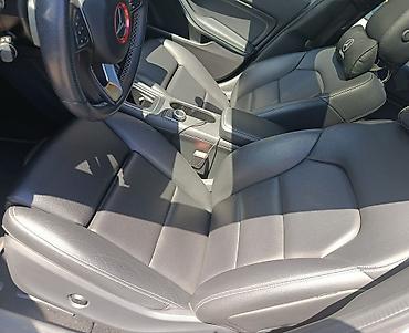 sprinter oturacaqlar: Mercedes-Benz GLA 250 4MATIC - Kuzov: kompakt premium krossover, gri — 4