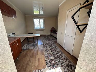 снять дом на длительный срок без посредников: 40 м², 1 комната, Парковка, Забор, огорожен