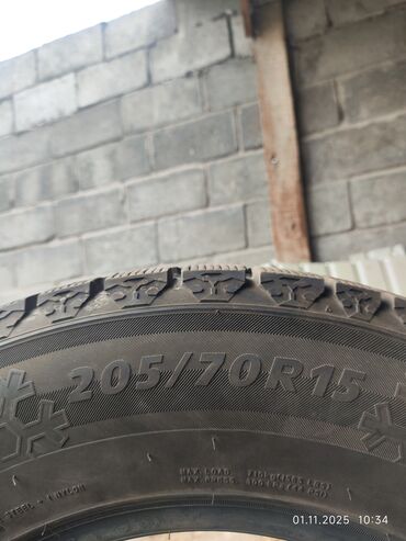 шины разноширокие: Шины 205 / 70 / R 15, Зима, Б/у, Пара, Внедорожные (АТ/МТ), Китай