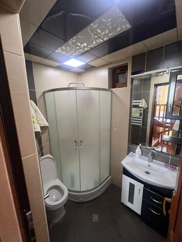 Həyət evləri və villaların satışı: Biləcəri 6 otaqlı, 300 kv. m, Orta təmir -da lalafo.az — 8 Həyət evləri və villaların satışı: Biləcəri 6 otaqlı, 300 kv. m, Orta təmir — 8