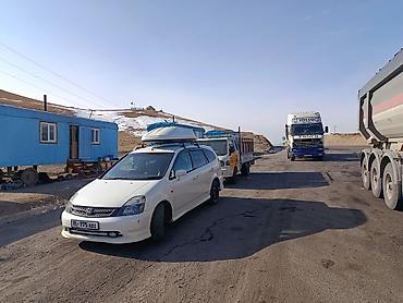 Honda: Honda Stream: 2002 г., 2 л, Автомат, Бензин, Минивэн — 2