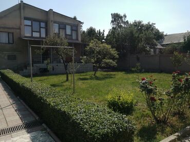 Продажа домов: Дом, 200 м², 7 комнат, Собственник — 6