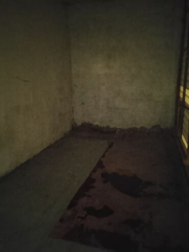 Həyət evləri və villaların satışı: 3 otaqlı, 180 kv. m, Orta təmir — 9