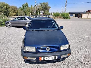 mini ev: Volkswagen Vento: 1992 г., 1.8 л, Механика, Бензин, Седан — 4