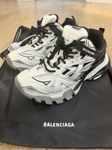 зальники сороконожки: Мужские кроссовки, 39.5, Balenciaga, Новый, Самовывоз, Бесплатная доставка, Платная доставка