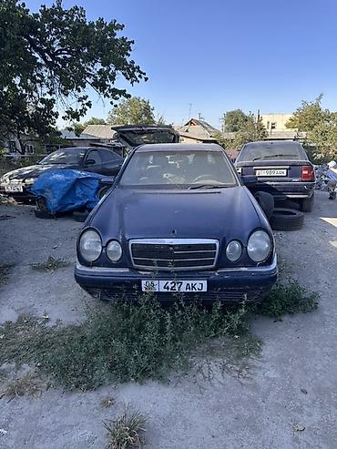 насатка amg: Mercedes-Benz E-Class: 1995 г., Седан — 1
