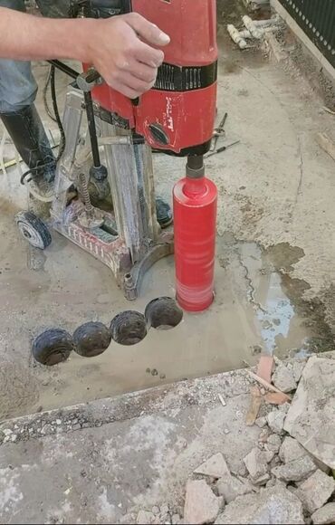 Beton işləri: Beton kəsimi və dəlik açma xidməti - Armaturlu beton, monolit, kərpic — 15
