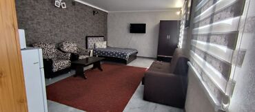 Посуточная аренда квартир: 1 комната, Круглосуточное заселение, Постельное белье, Душевая кабина — 6