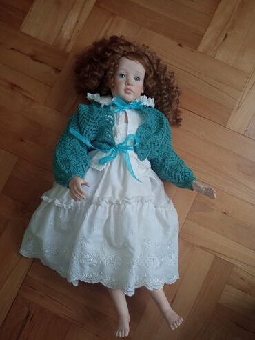 Kolekcionarska porcelanska lutka Arquis – Lilli Fassbinder (1992)