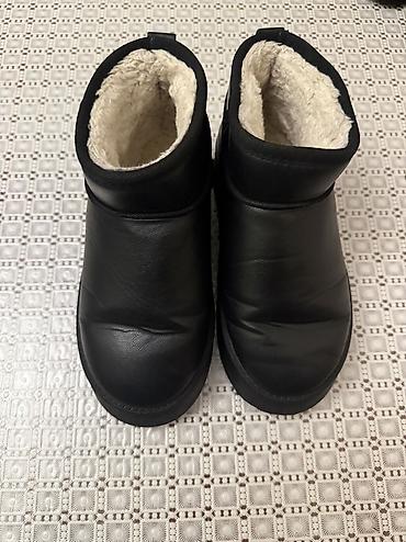 bot 38: Qadın/kişi üçün qış botları – qara, qısa model - Material: yumuşaq — 2