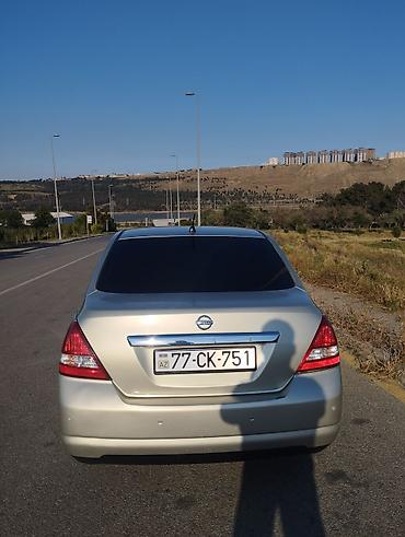 ucuz ford transit: Nissan Tiida: 1.6 l | Sedan — 3