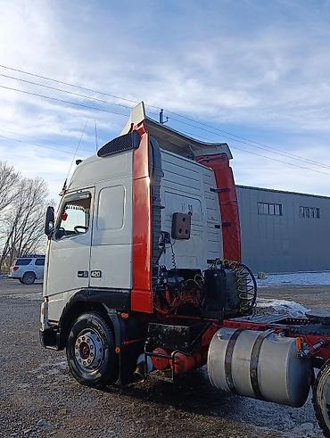 Тягачи: Тягач, Volvo, 1999 г., Самосвал — 6