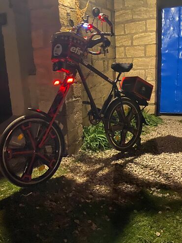 tilly cayman üççarxlı velosipedlər: Yiğilmadir. Kalonka,Siqnal dang-dang,amerkanka ve s. Olmagla bütün