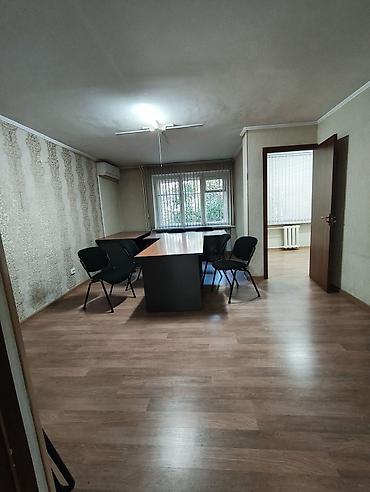 Продажа коммерческой недвижимости: Продажа офисов 48 м², С ремонтом, Многоэтажное здание, 1 этаж — 2