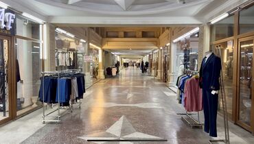 Mağazalar: WhatsApp la əlaqə saxlayın Mağaza 90 KV.M əla işlək yerdə kirayə — 3