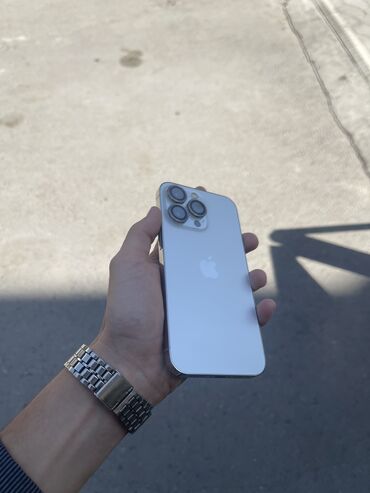 айфон 13 мах: IPhone 13 Pro, Б/у, 128 ГБ, Белый, Чехол, Кабель, Коробка, 71 %