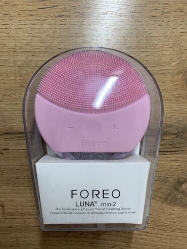 аппарат для чистки ковров цена: Luna mini 2 от шведского бьюти-бренда Foreo - это компактная щетка для