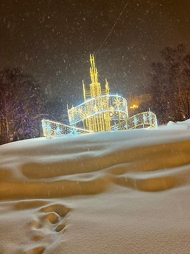 Сварка: Профессиональные сварочные и металлоконструкционные работы. Услуги: - — 50