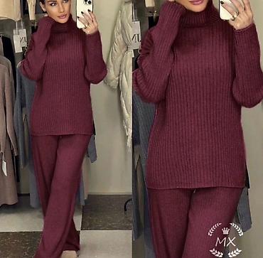 jakna s cizme potupno o: Zenski komplet
S M L XL
2200din — 8