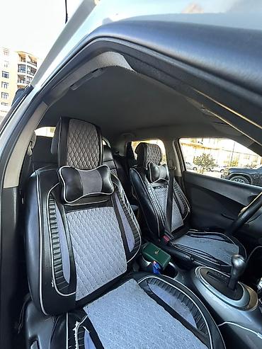 muherrik yastigi: Nissan Juke: 1.6 l | 2014 il Krossover — 2