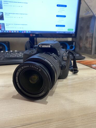 фотоаппарат canon ixus 132: Продаю фотоаппарат с объективом Модель canon 100D Купленный в Дубае🇦🇪