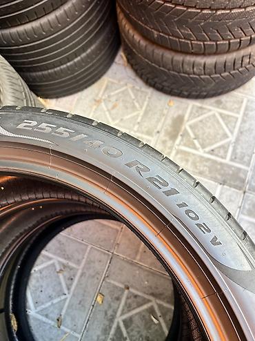 245 70 19 5: Шины 255 / 40 / R 21, Лето, Б/у, Комплект, Италия, Pirelli — 4
