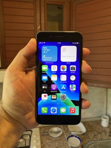 Apple iPhone: IPhone 8 Plus, 64 GB, Qara, Barmaq izi