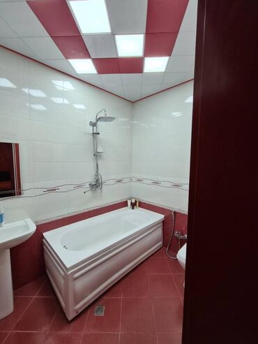 Günlük kirayə evlər: 199 kv. m, 4 otaqlı — 5