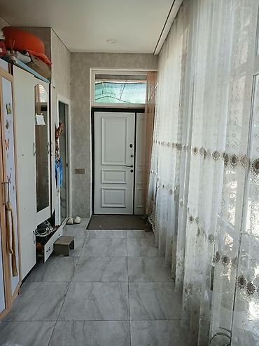 продаю дом в новониколаевке: Сдаю дом 🏠 в Ново-покровке . Три большие комнаты, кухня, ванна — 6