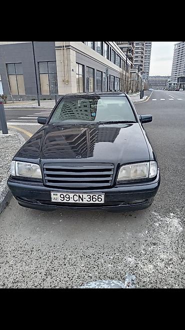 w210 amg: Mercedes-Benz E-Class: 1.8 l | 1999 il Sedan — 5