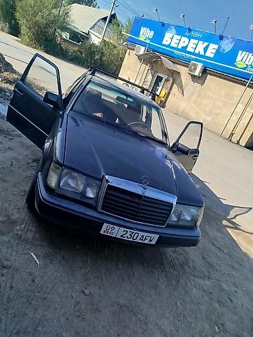 Mercedes-Benz W124: 1992 г., Механика, Седан