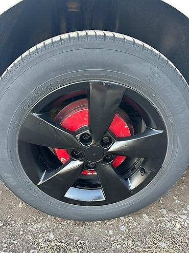 Volkswagen: Volkswagen Polo: 2013 г., 1.6 л, Механика, Бензин, Седан — 16