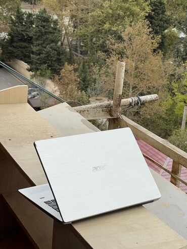 notebook irşad: İşlənmiş Acer Swift, 14.1 ", Intel Core i5, 128 GB, Ünvandan götürmə