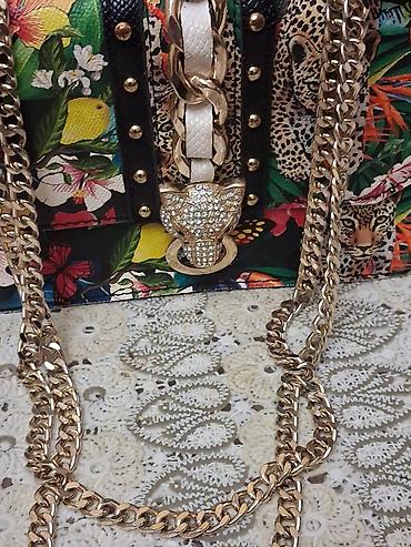 Другое: Rəngarəng naxışlı qadın çantası – tropik flora və leopard motivləri — 3