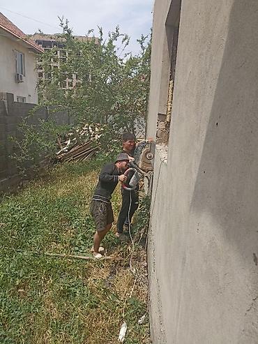 Демонтажные работы: Снос стен, Разбор полов, Снятие потолков | Гипсокартонная стена, Снос перегородки, Снятие старой штукатурки | Зачистка от старых обоев, Сбивка старой штукатурки, Снятие извести | Демонтаж ламината, Демонтаж паркета, Демонтаж линолеума | Крыша из шифера, Металлочерепичная кровля, Мягкая кровля Больше 6 лет опыта — 6