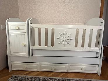 paltar iskafi: Oğlan və qız üçün, İşlənmiş, Dördbucaq, Beşik, Matras ilə, Yellənmə mexanizmi ilə — 1