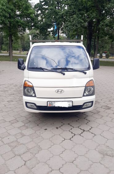Hyundai: Hyundai Porter: 2019 г., 2.5 л, Механика, Дизель, Фургон