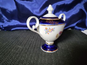 Ostalo posuđe: Secernica porcelanska nova bw porcelan Bavaria 1930g+. Posuda za — 2