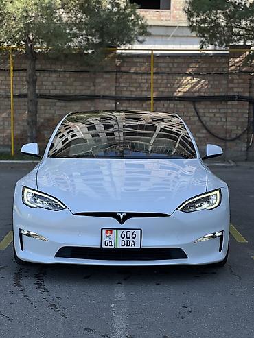 Tesla: Tesla Model S: 2022 г., Электромобиль, Фастбек — 6