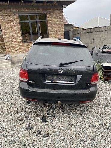 битые машины купить: Volkswagen Golf Variant (универсал), дизель TDI, черный цвет, на — 5