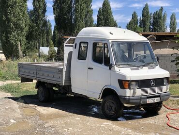 жак бу: Mercedes-Benz T1: 1990 г., 3 л, Механика, Дизель, Универсал